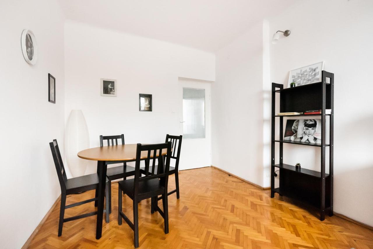 Superior Metro Centrum Apartment Warsawa Bagian luar foto