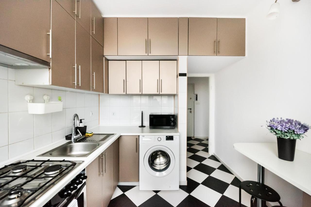 Superior Metro Centrum Apartment Warsawa Bagian luar foto